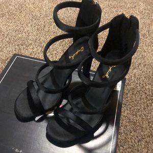 Black Heels Size 6